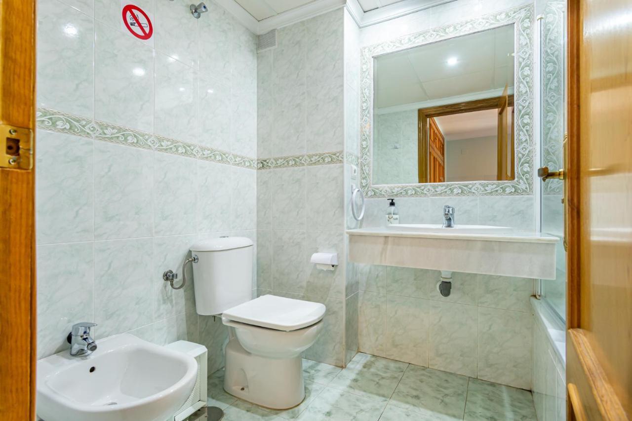 Sun & Sand Beach Apartment Marbella Exteriör bild