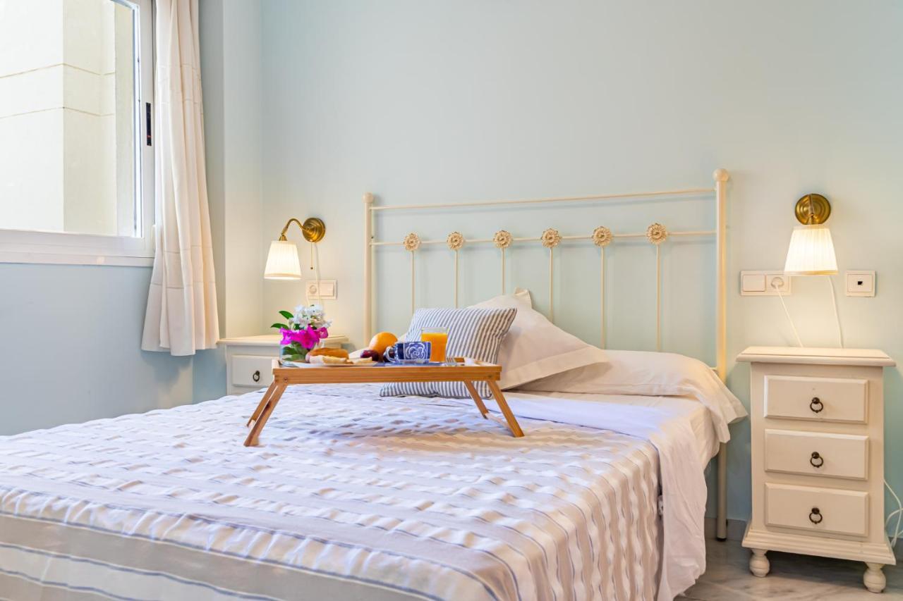 Sun & Sand Beach Apartment Marbella Exteriör bild