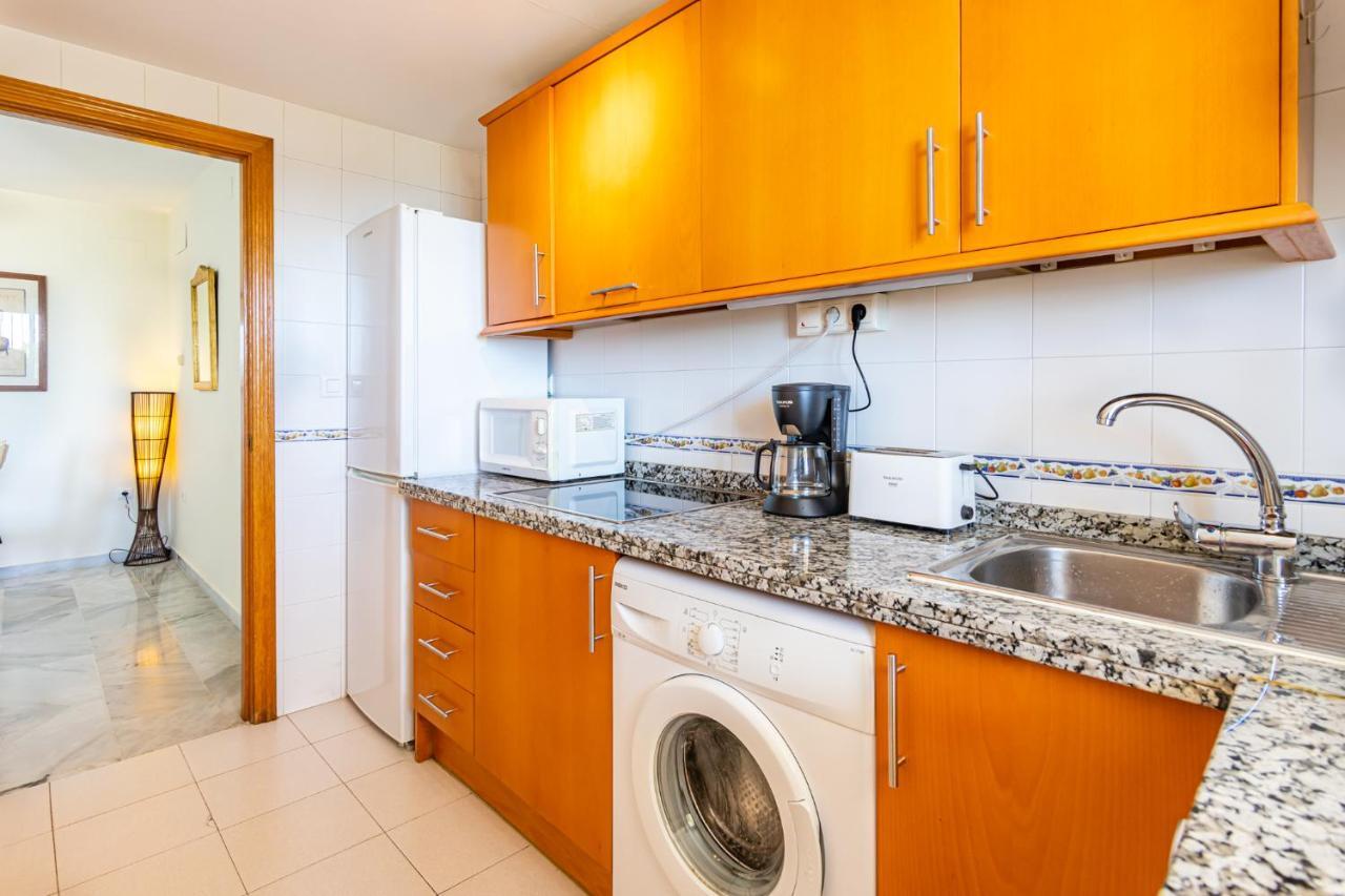 Sun & Sand Beach Apartment Marbella Exteriör bild